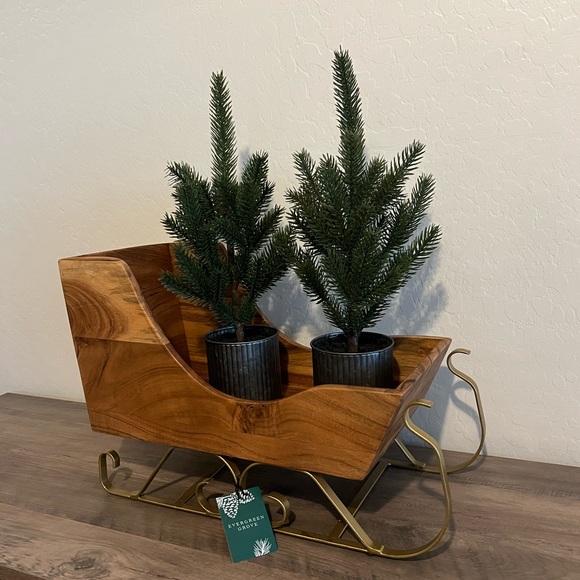 NEW Wooden Santa Sleigh with Gold Metal Accents Made in India Evergreen Grove - Picture 3 of 15